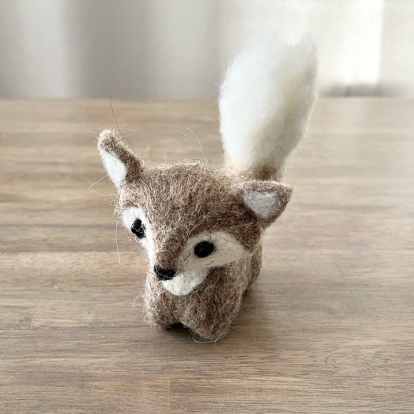 Christmas Felted brown fox woodland animal figure home decor world market fall - Picture 3 of 3